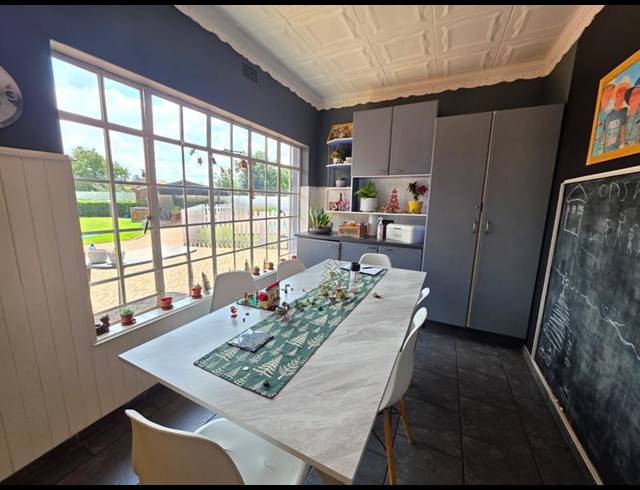 5 BEDROOM HOUSE FOR SALE IN GOLF PARK